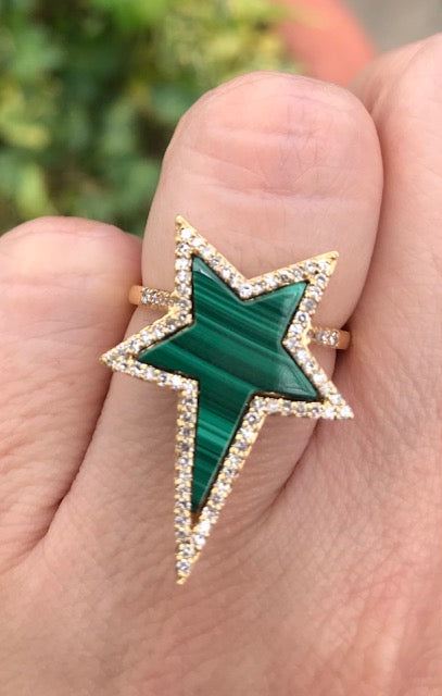 Gold & Diamond Star Ring – Gold & Diamond Factory